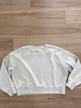 Lululemon Classic White Crewneck Sweatshirt